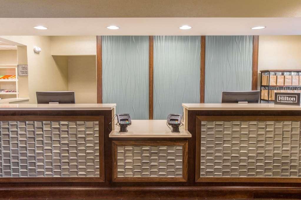 Homewood Suites By Hilton Davidson Интериор снимка