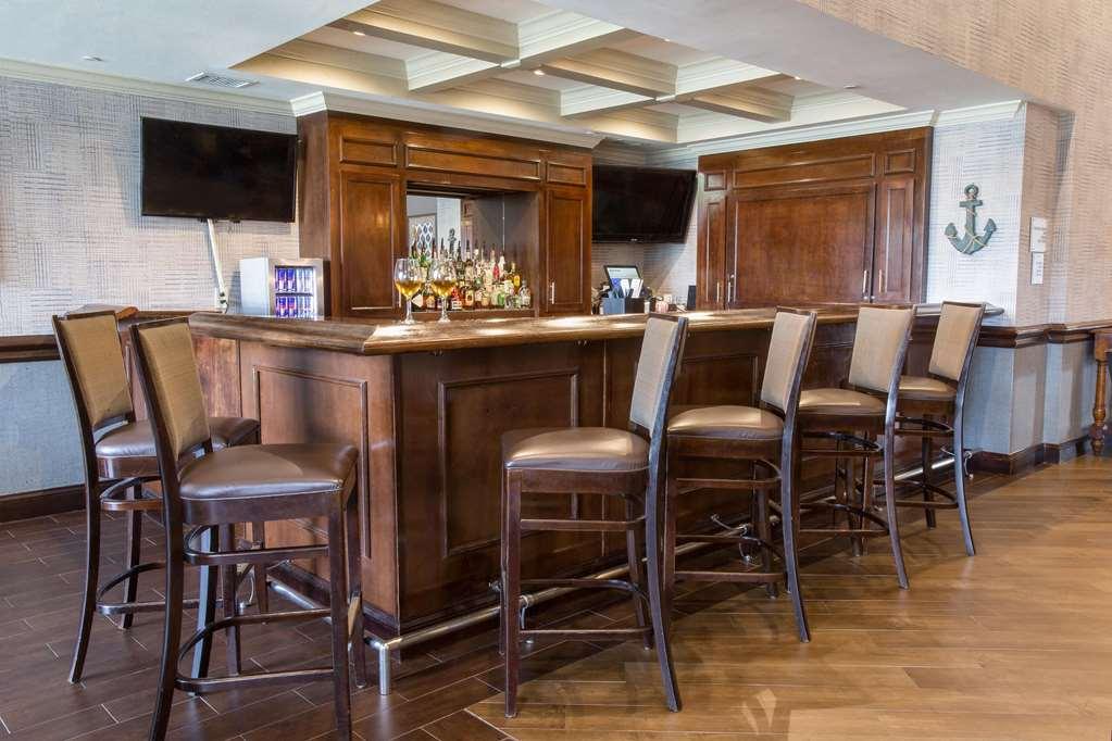 Homewood Suites By Hilton Davidson Ресторант снимка