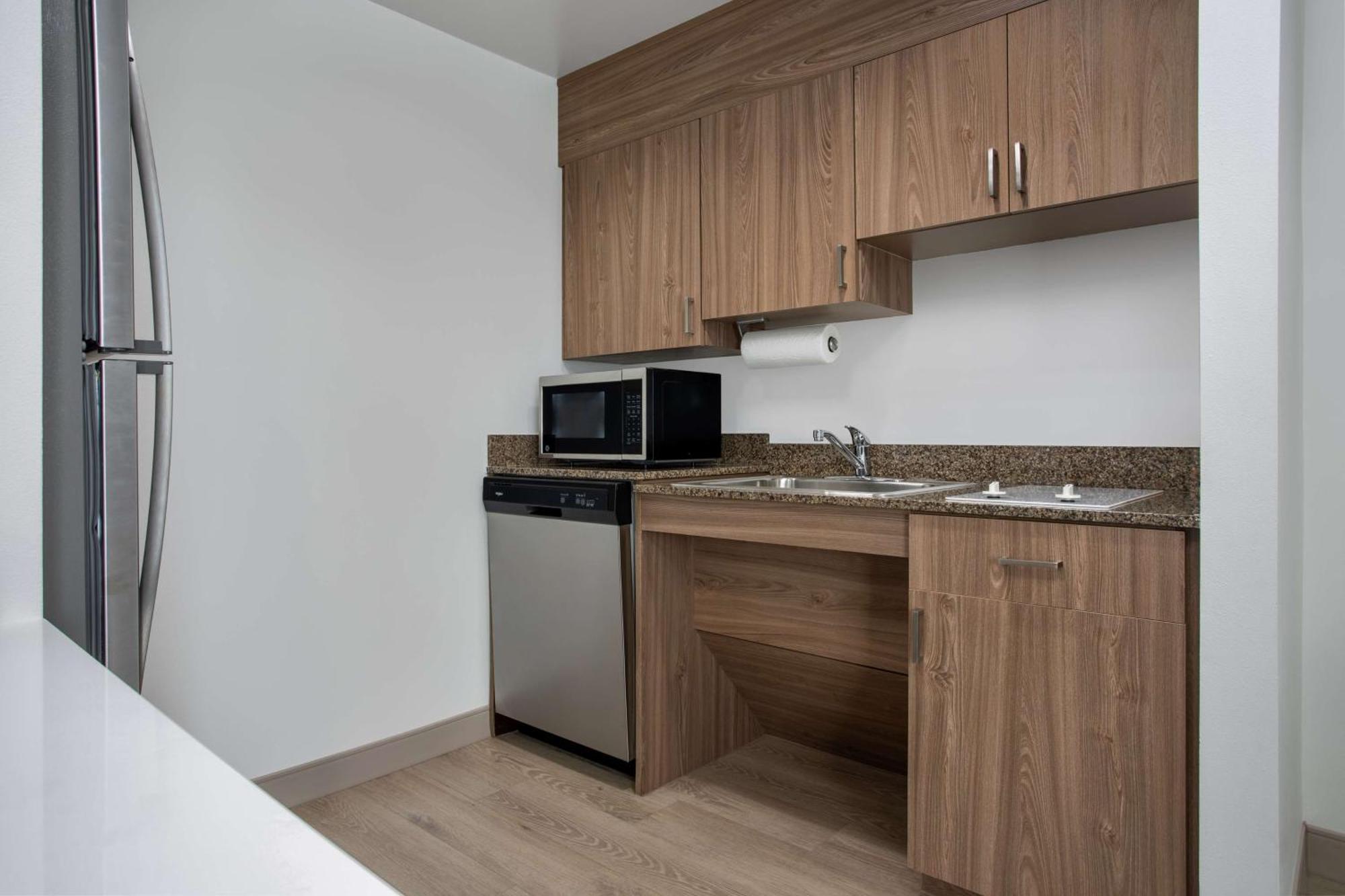 Homewood Suites By Hilton Davidson Екстериор снимка