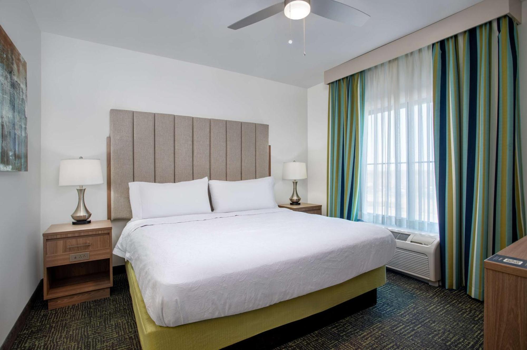 Homewood Suites By Hilton Davidson Екстериор снимка